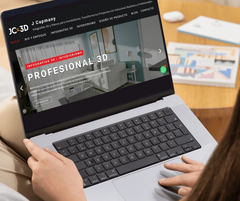 Persona utilizando un portátil y navegando por la web de Profesional 3D para descubrir renders e infografías 3D realistas